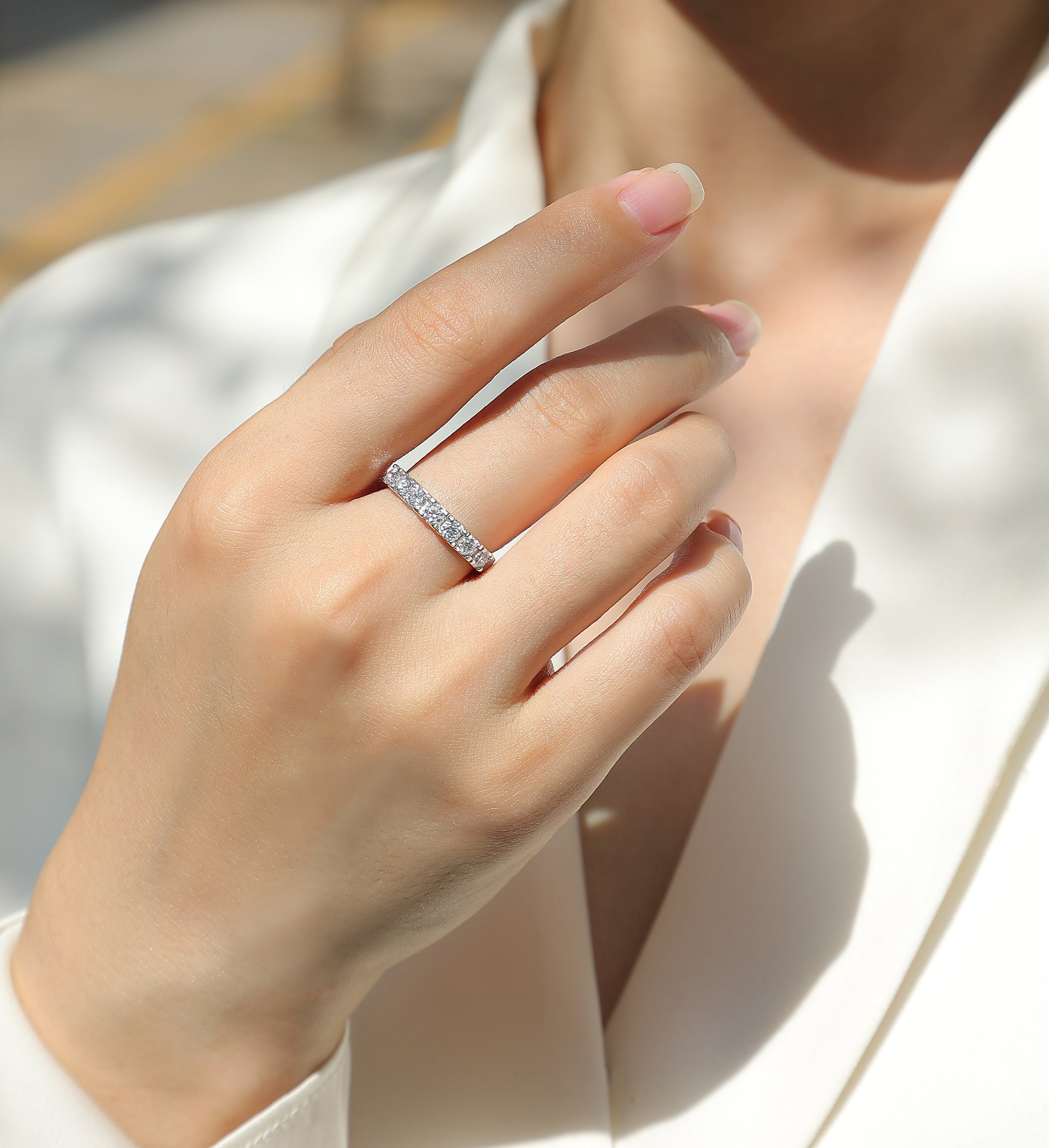 LUCKY 7- A Fashionable And Luxurious Jewelry Piece Set With One-tenth Moissan Diamond, S925 Sterling Silver And Platinum-plated Diamond