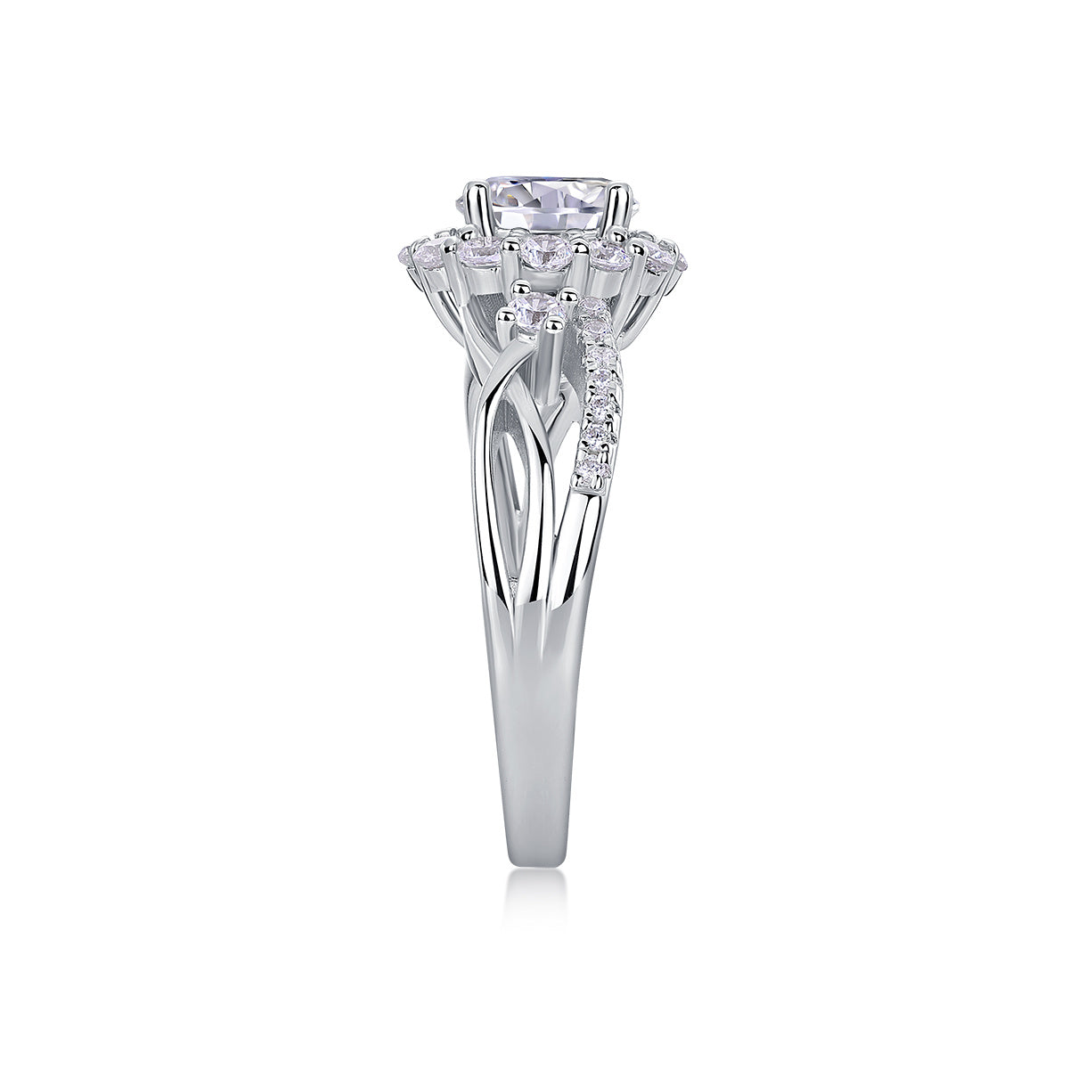 Snow Lotus - A Fashionable And Luxurious Jewelry Piece Set With 2-carat Moissanite S925 Sterling Silver And Platinum-plated Diamond