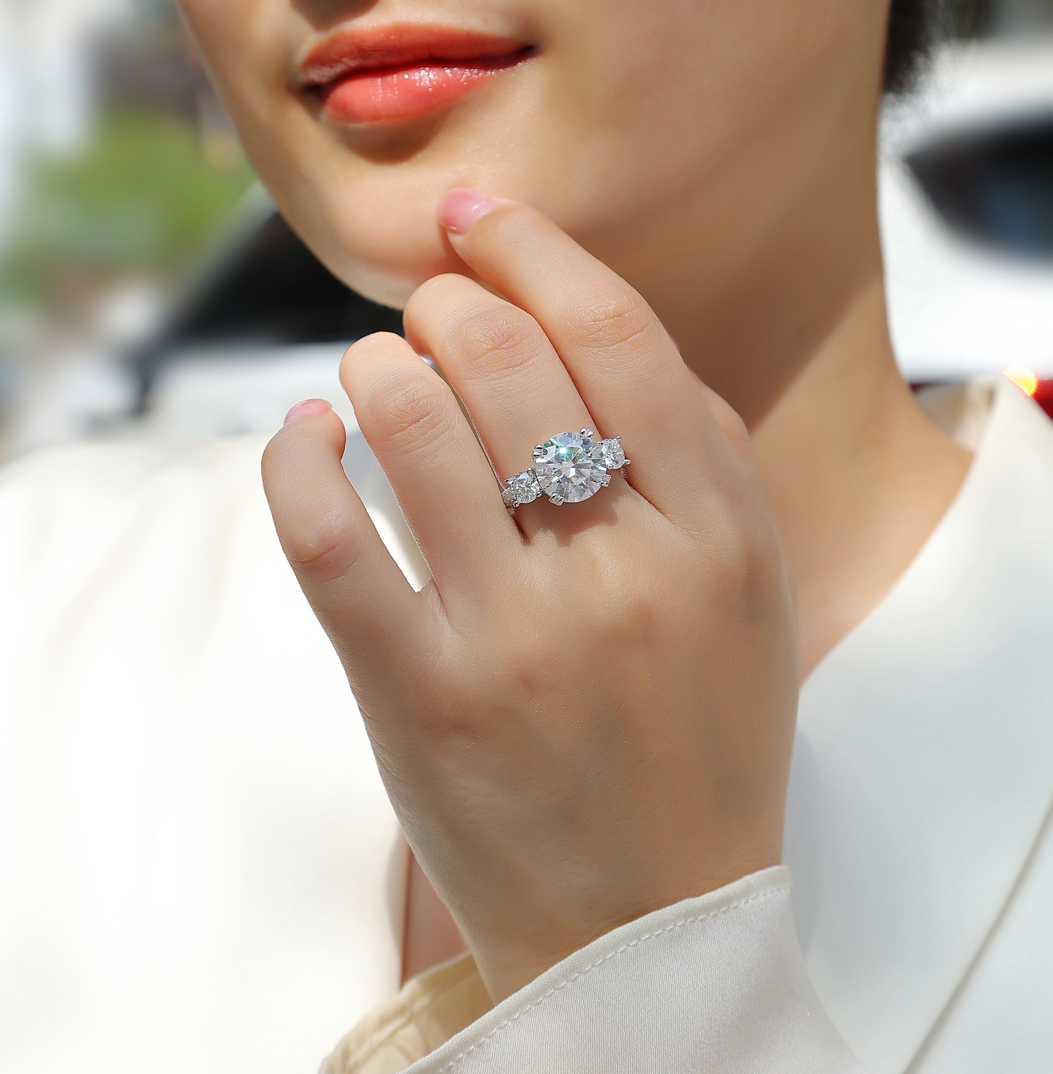 Dazzling Stars - A Fashionable And Luxurious Jewelry Piece Set With 5-carat Moissan Diamond S925 Sterling Silver And Platinum-plated Diamond