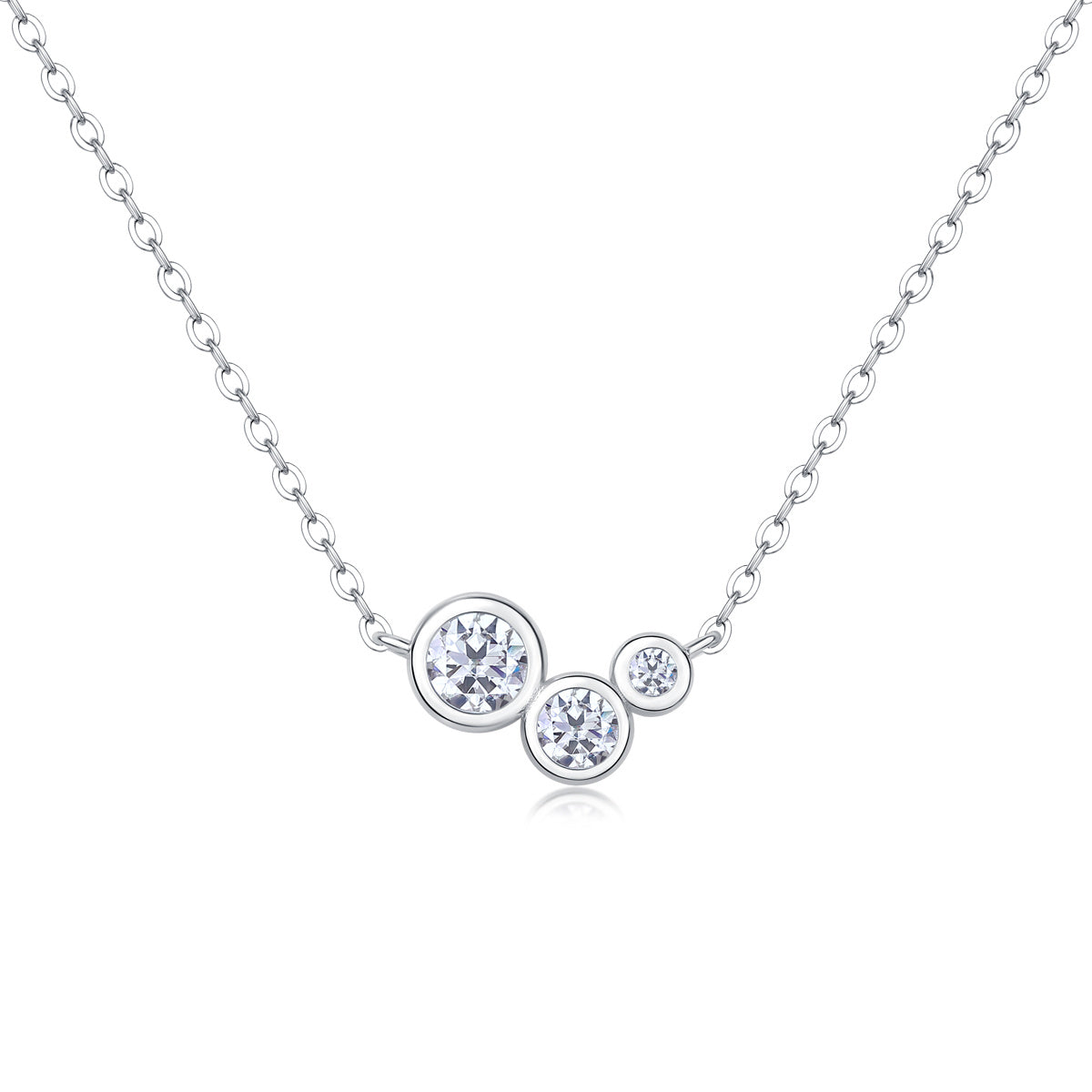 White Dew - A Fashionable And Luxurious Diamond Jewelry Pendant Set With Moissanite S925 Sterling Silver