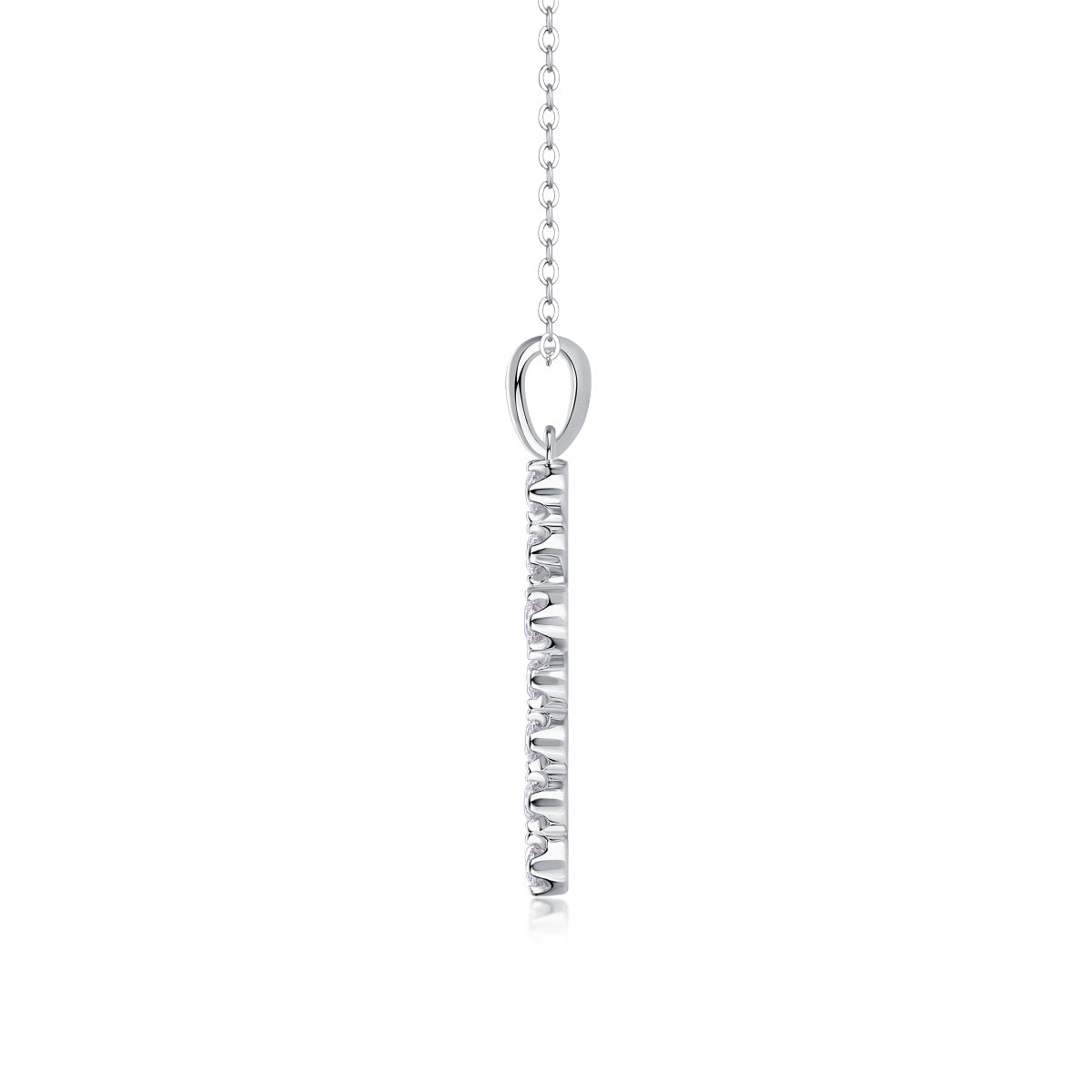 Entrusted - A Fashionable And Luxurious Diamond Jewelry Pendant Set With Moissanite S925 Sterling Silver