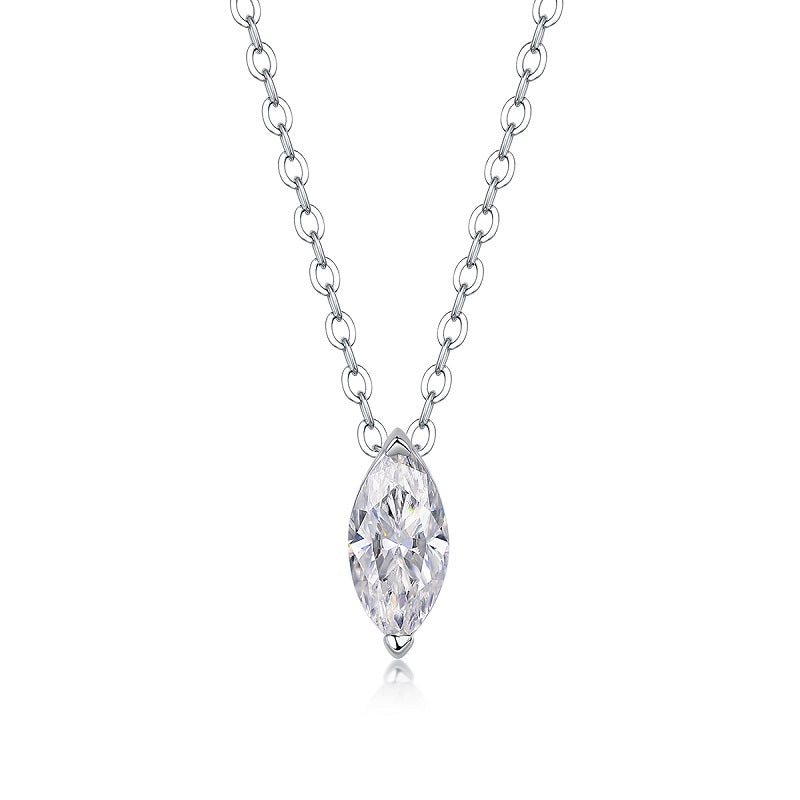 A Fashionable Jewelry Pendant Set Moissanite S925 Sterling Silver And Platinum-plated Diamond In The Shape Of A Horse's Eye. Moissanite Silver Jewelry