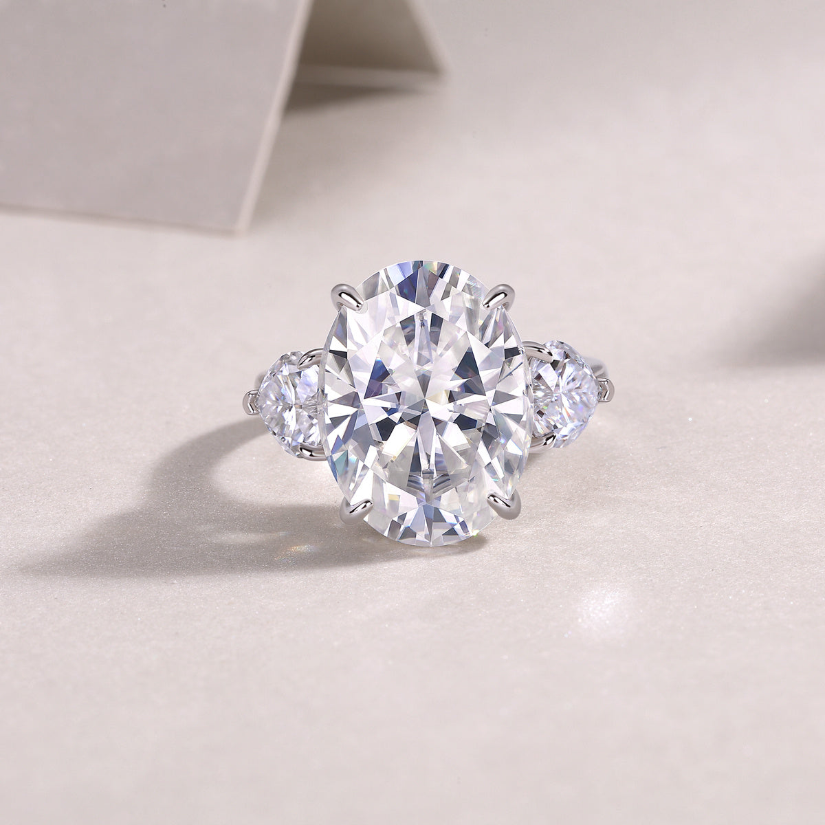 Soul Resonance - A Fashionable And Luxurious Jewelry Accessory Set With Moissanite S925 Sterling Silver And Platinum-plated Diamond