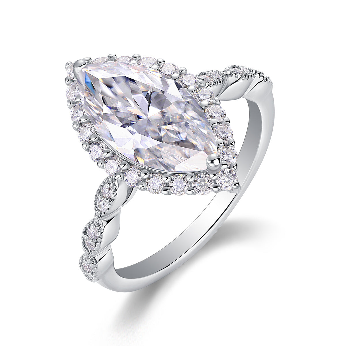The Realm Of Delight - A Fashionable Diamond Jewelry Piece Set With Moissanite S925 Sterling Silver And Platinum-plated Diamond Ring