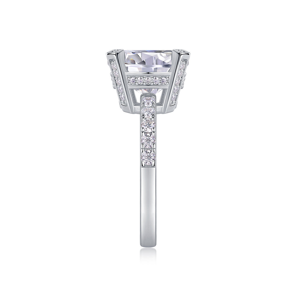 Radiant - A Fashionable And Luxurious Jewelry Piece Set With 5-carat Moissanite S925 Sterling Silver And Platinum-plated Diamond